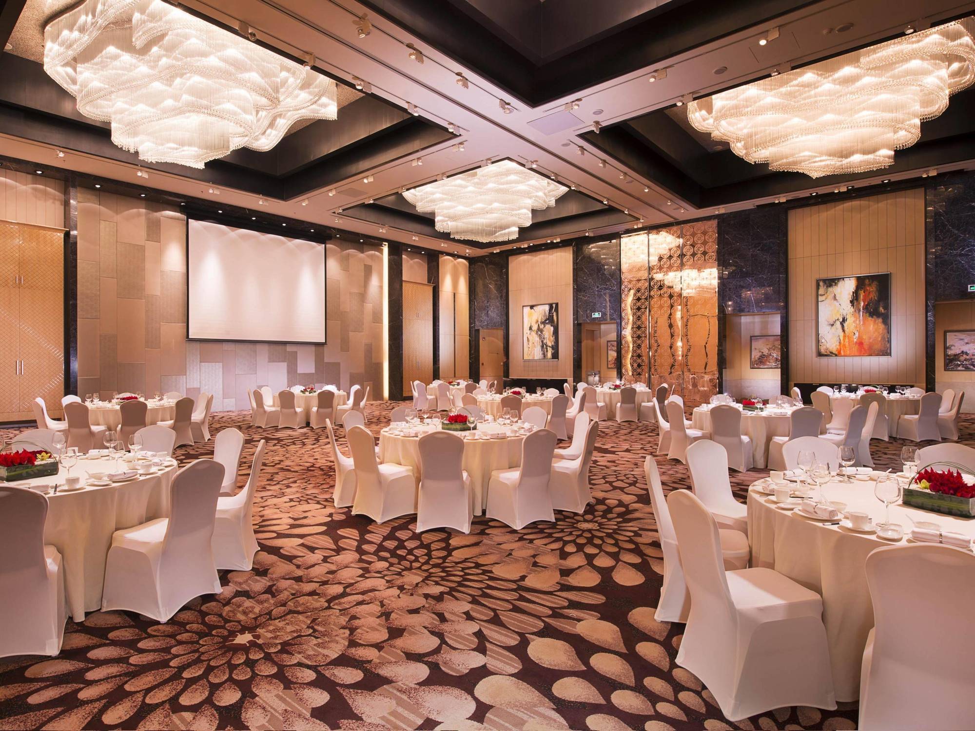 Shanghai Marriott Hotel Pudong East - Only A 30 Minute Drive From Disney Экстерьер фото